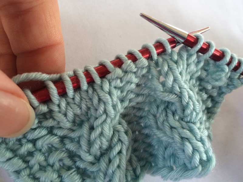 Tutorial Cable Without a Cable Needle knotions