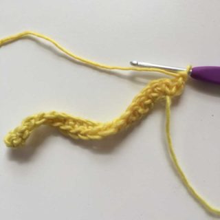Broomstick Lace: Tutorial - knotions