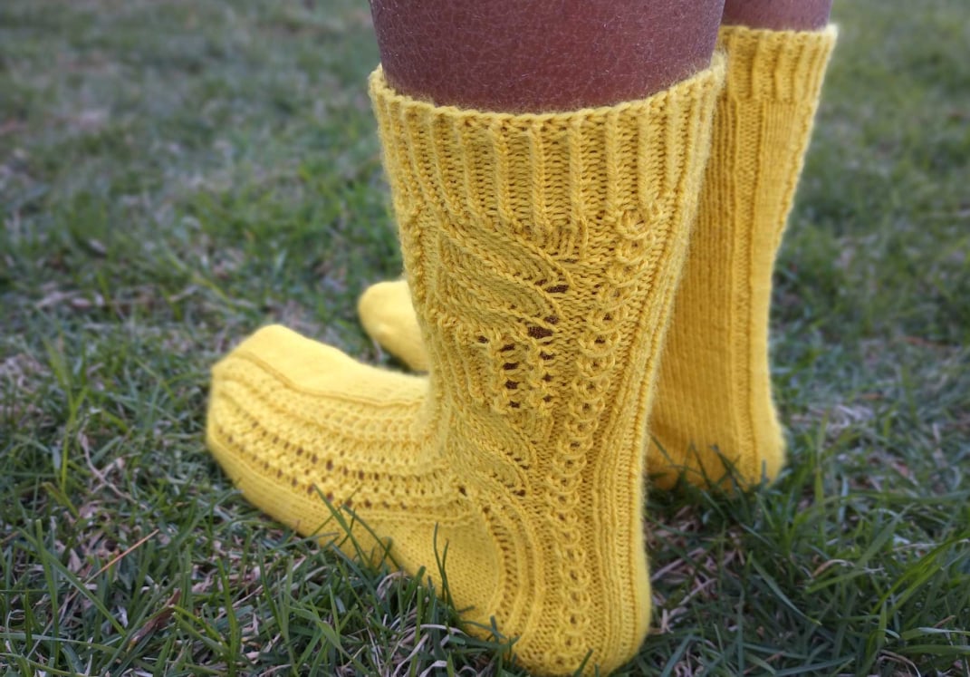 latinka-sock-mid-calf-3